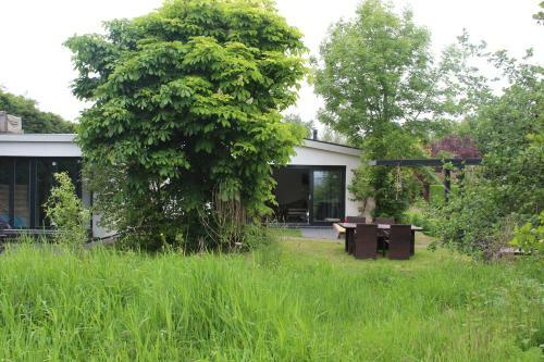 Villa Bungalow Between Haarlem And Amsterdam