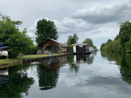 Glamping Aan De Plas