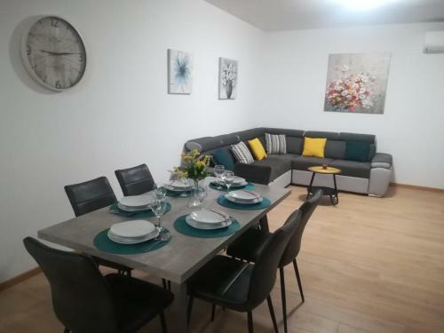 Vacation Home Zdravka