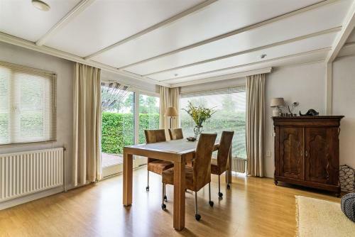 Charmant Chalet Te Voorthuizen