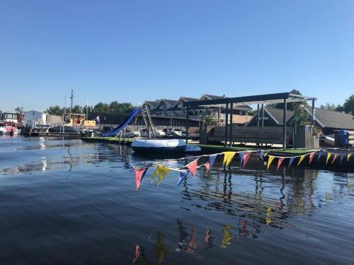 Beach House Giethoorn