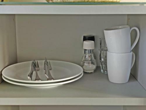 Hotelhuisje Warmenhuizen #d