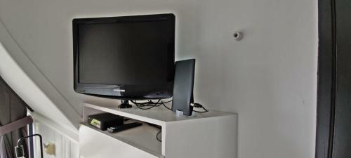Hotelhuisje Warmenhuizen #d