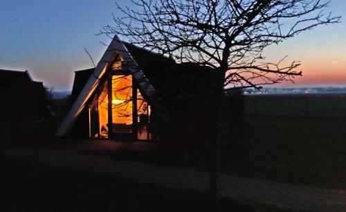 Hotelhuisje Warmenhuizen #a