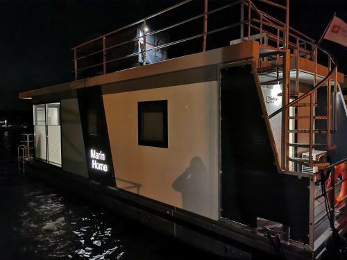 Hausboot Leukermeer Well