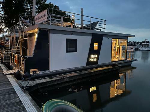 Hausboot Leukermeer Well