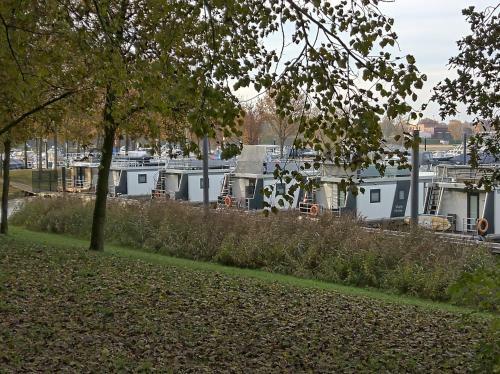 Hausboot Leukermeer Well