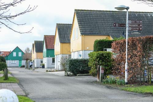 Vakantiewoning 114 In Villapark de Oesterbaai