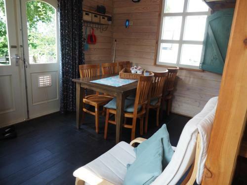 Chalet - Camping 't Dekske