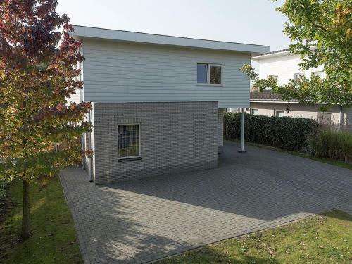 Elegant Holiday Home In Zeewolde With Terrace
