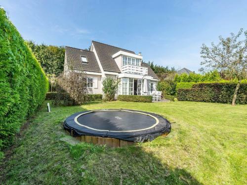 Exclusive Villa In Zeewolde With A Terrace