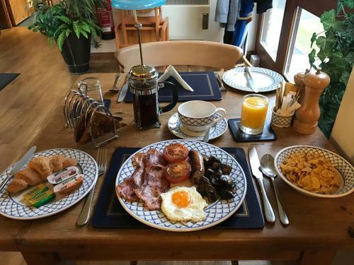 Hostal Church Farm Lodge