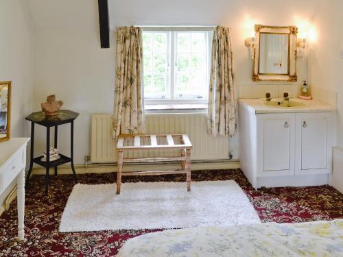 Cerne Abbey Cottage
