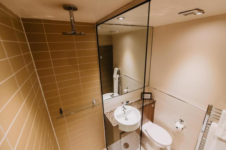 Lynnhurst Hotel