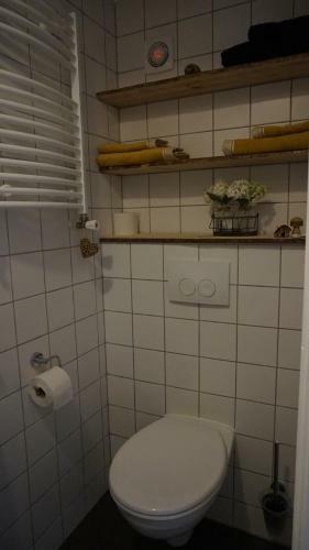 Bed & Breakfast Thuis Bij Elles