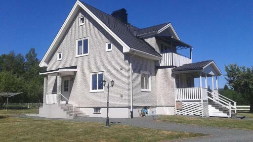 Hallhult
