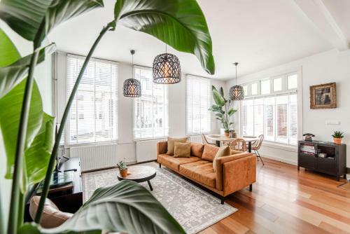 Casa By Sellas