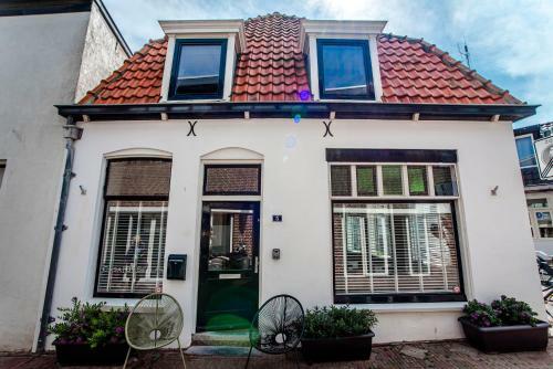 Casa By Sellas