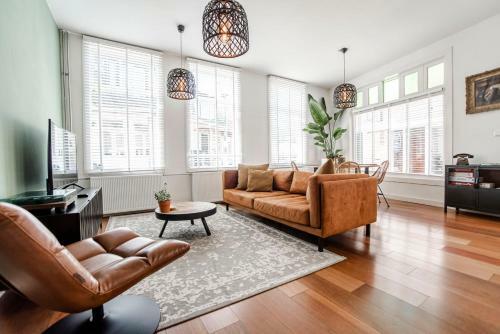 Casa By Sellas
