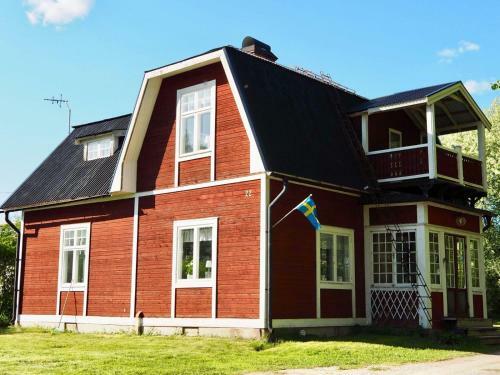 Orsastuguthyrning-kyrkbyn