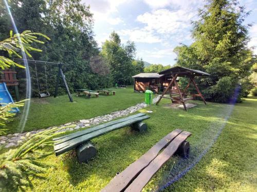 Bungalow Camping Edelweiss - Floare de Colt - Gyop�r