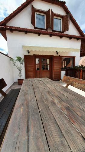 Lodge Pensiunea Aranyos