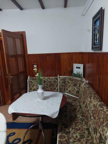 Apartament Regim Hotelier Re?i?a