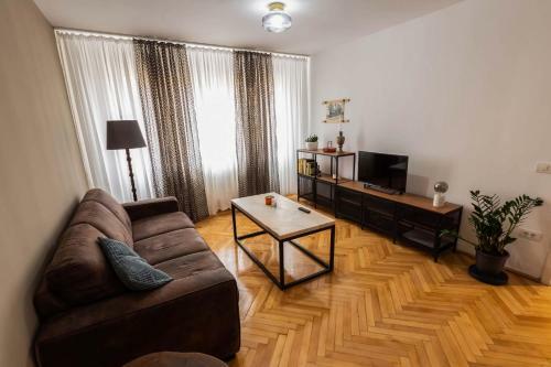 Apartamento Cosy 2-bedroom Flat - Fully Equipped