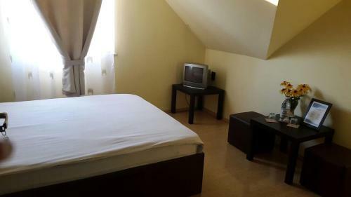 Hostal Pensiunea Family Zone