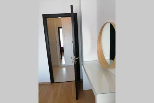 Luxury Apartment Militari Residence