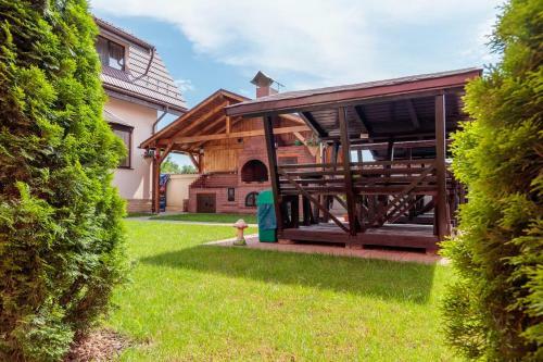 Hostal Pensiunea Arthur