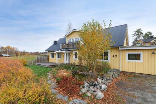Large Spacious 4br House Perfect For Workers Near Wind Farms
