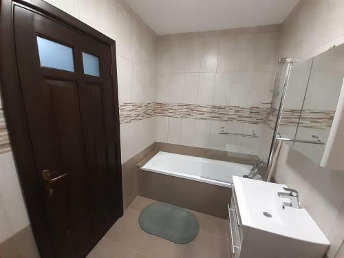 Apartament Rasnov Nicoladis
