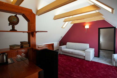 Hostal Vila Dino