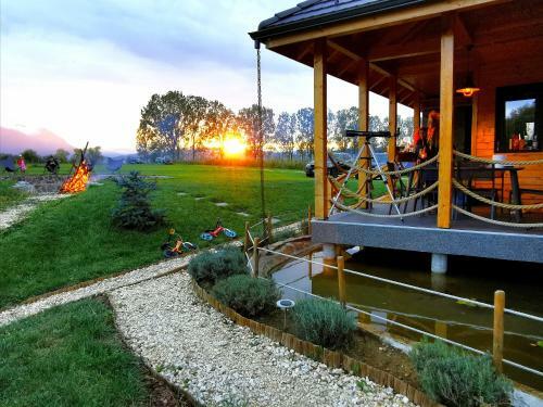 Agroturismo Casuta Cu Atelier
