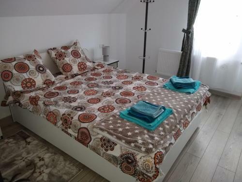 Bed & Breakfast Pensiunea Dan-ge-la