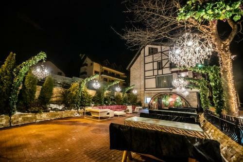 Hostal Moft Villa