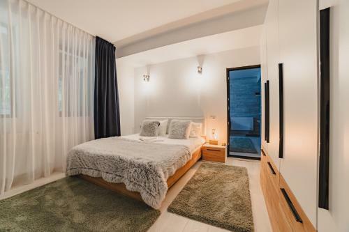 Prestige Luxury Apartment Predeal