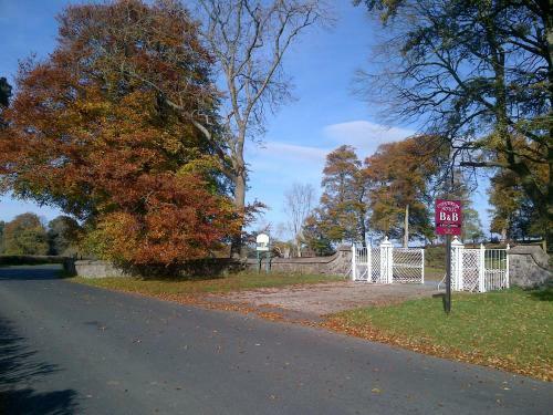 Bed & Breakfast Dundrum House