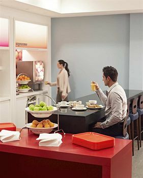 Hotel Hampton By Hilton Newport East