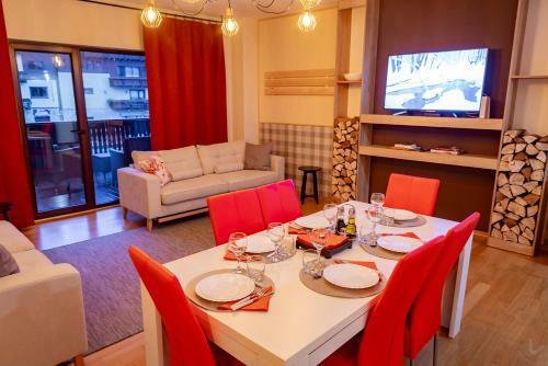Clabucet Nest Deluxe Apartment