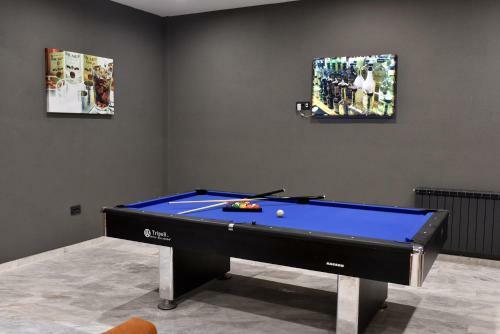R&b Apartments