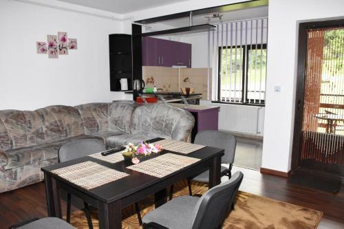 Aparthotel Hotel Apartament Eldya Comfort&suites