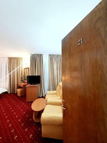 Hotel Cota 1200