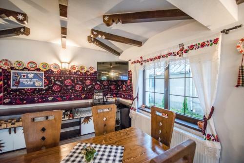Hostal La Conacul Vesel
