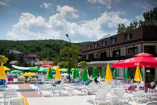 Hostal Pensiunea Duet