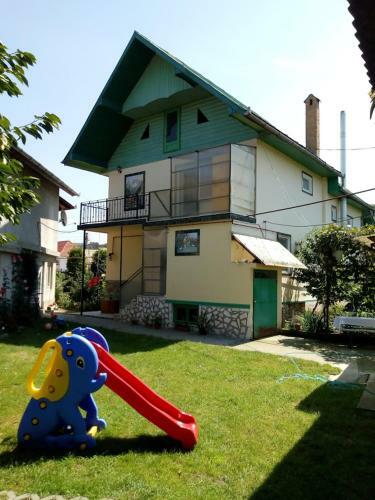 Hostal Casa Verde S?sciori Transalpina