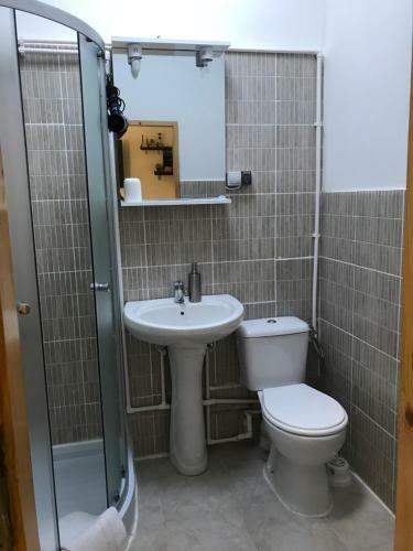 Hostal Cazare Iedera