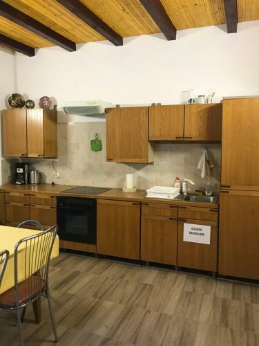 Hostal Cazare Iedera
