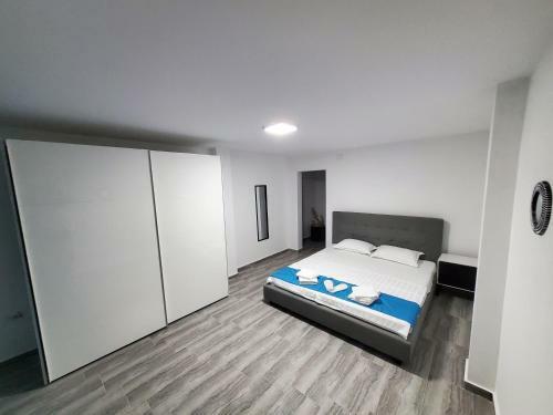 Hostal Vila Paradis Costinesti